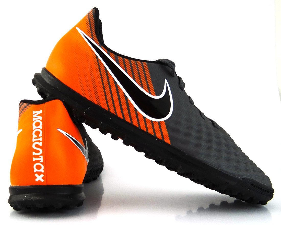 nike magista obra calcetto